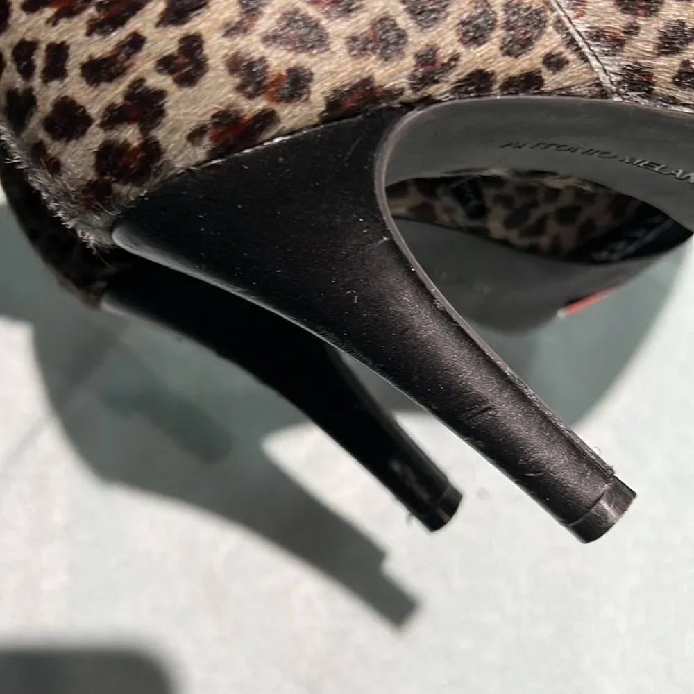 Antonio Melani Ankle Booties Leopard‎ Print Size 6.5.  B54
